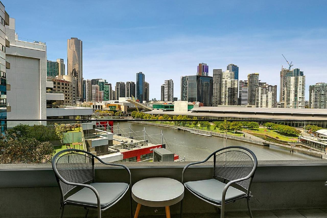 Melbourne Holiday Apartments Flinders Wharf Exteriör bild