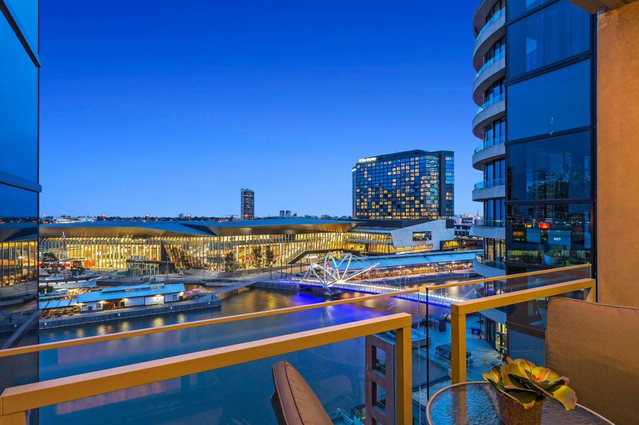 Melbourne Holiday Apartments Flinders Wharf Exteriör bild