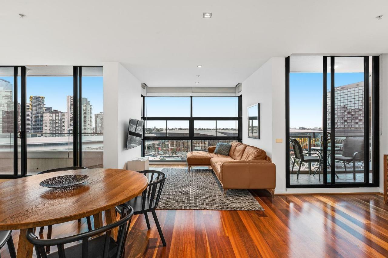 Melbourne Holiday Apartments Flinders Wharf Exteriör bild